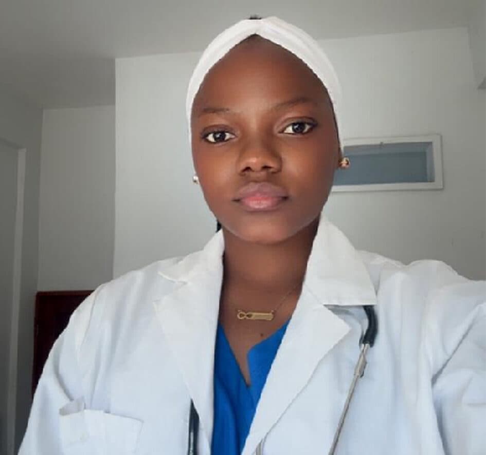 Mme Stephanie Mujinga